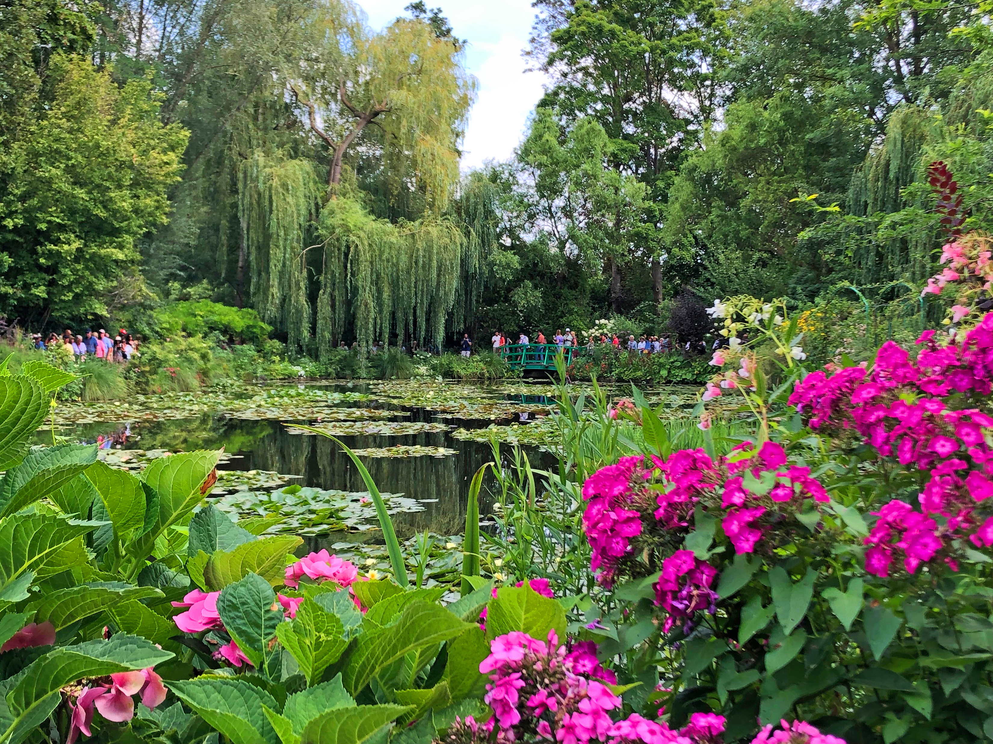 Giverny Monet Lily pond