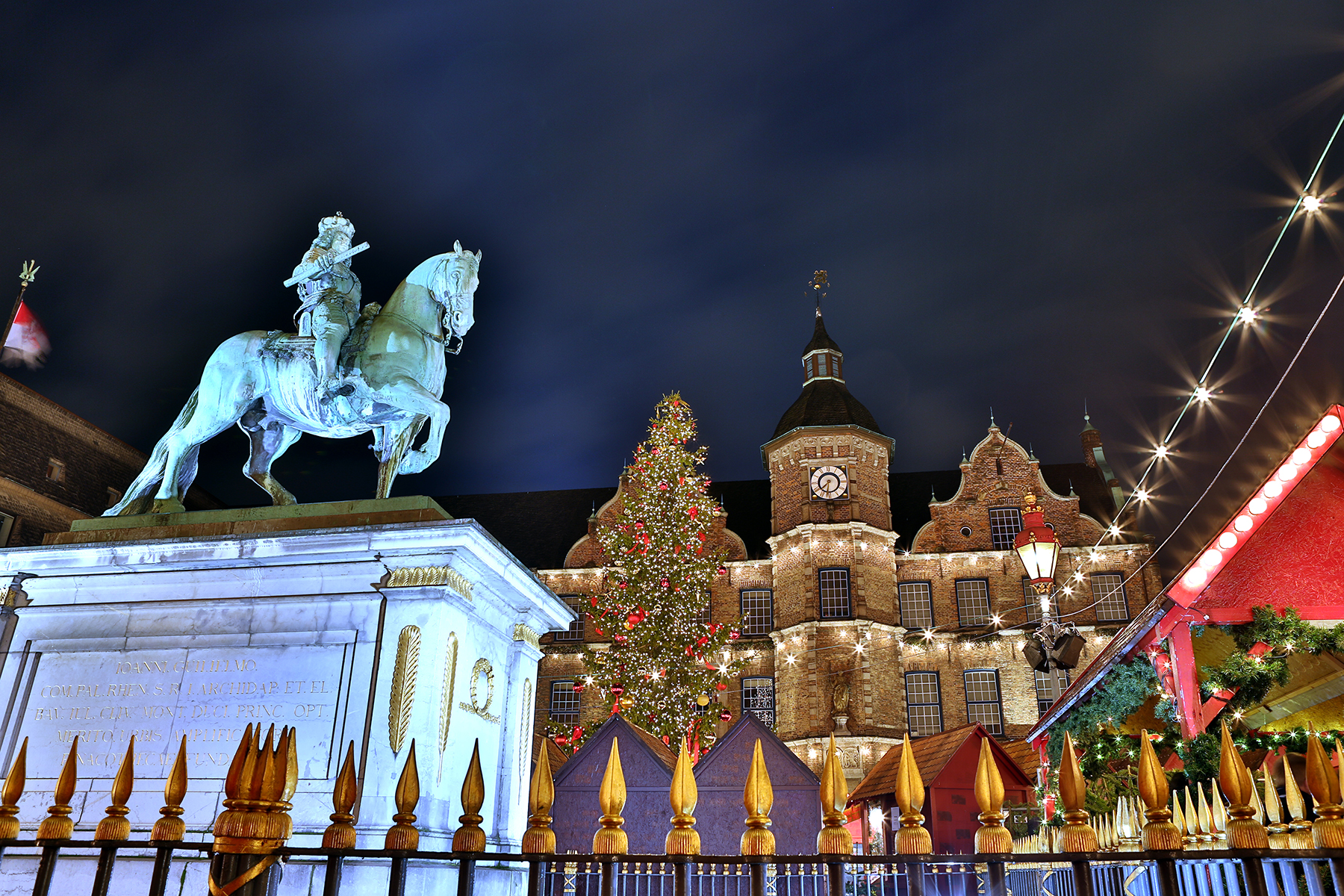 Horse statue, building